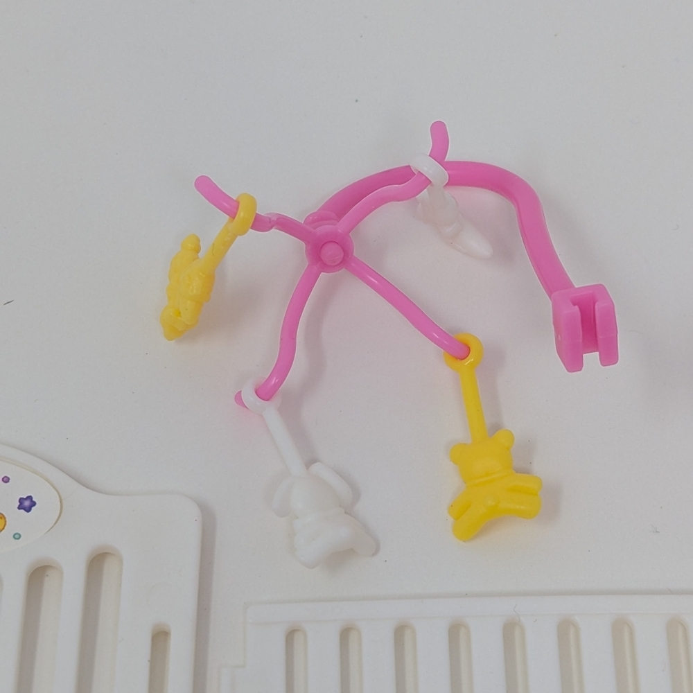 Vintage Barbie Krissy Nap 'n Play Nursery Crib Playset Replacement Parts - Picture 4 of 4